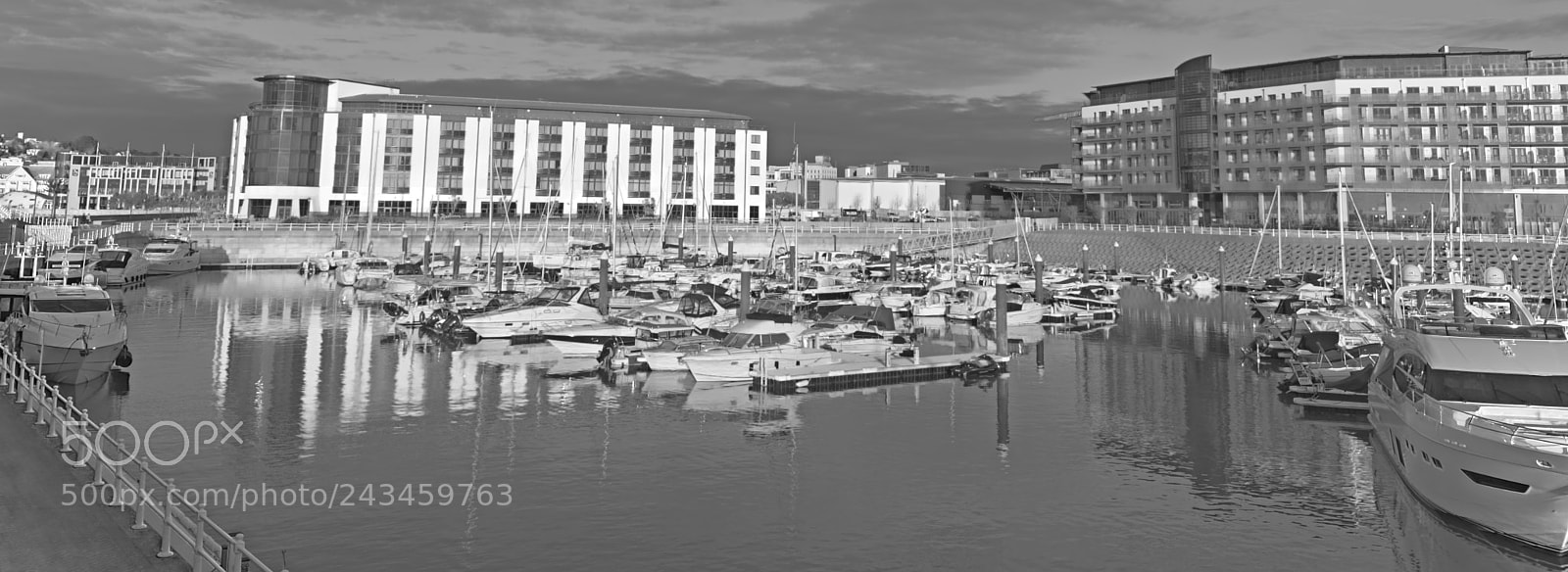 Nikon D3400 sample photo. B&w reflections photography