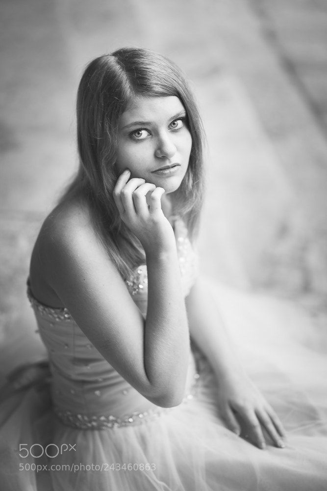 Canon EOS-1Ds Mark III sample photo. Like a princess photography