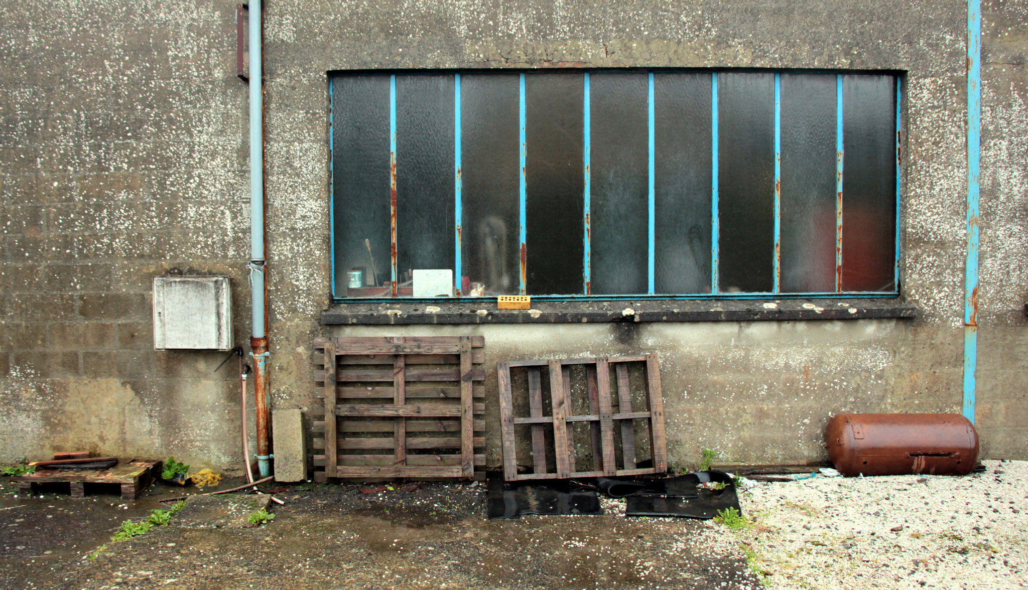 Canon EOS 550D (EOS Rebel T2i / EOS Kiss X4) sample photo. Ancienne usine photography