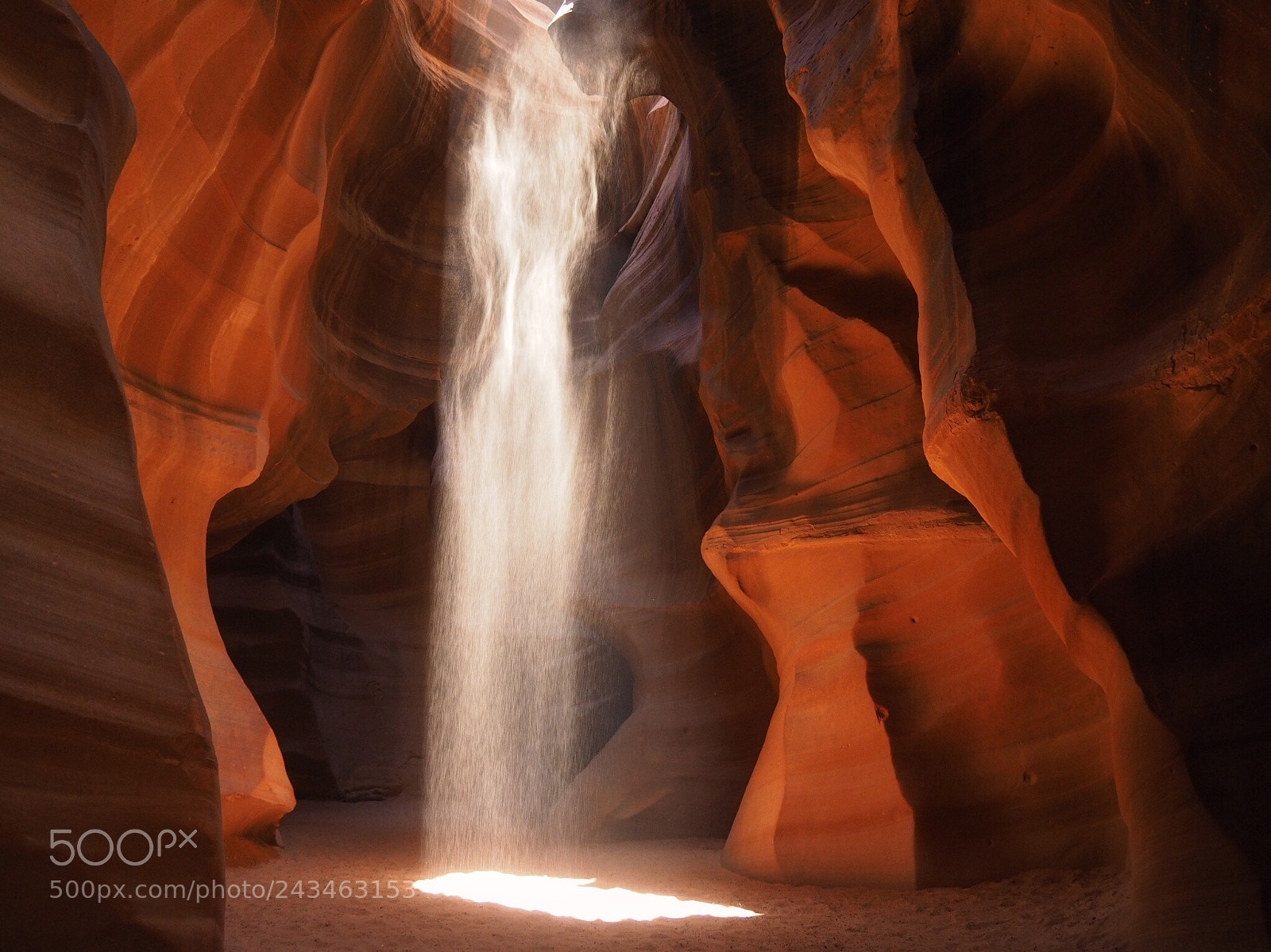 Olympus OM-D E-M10 II sample photo. Antelope canyon photography
