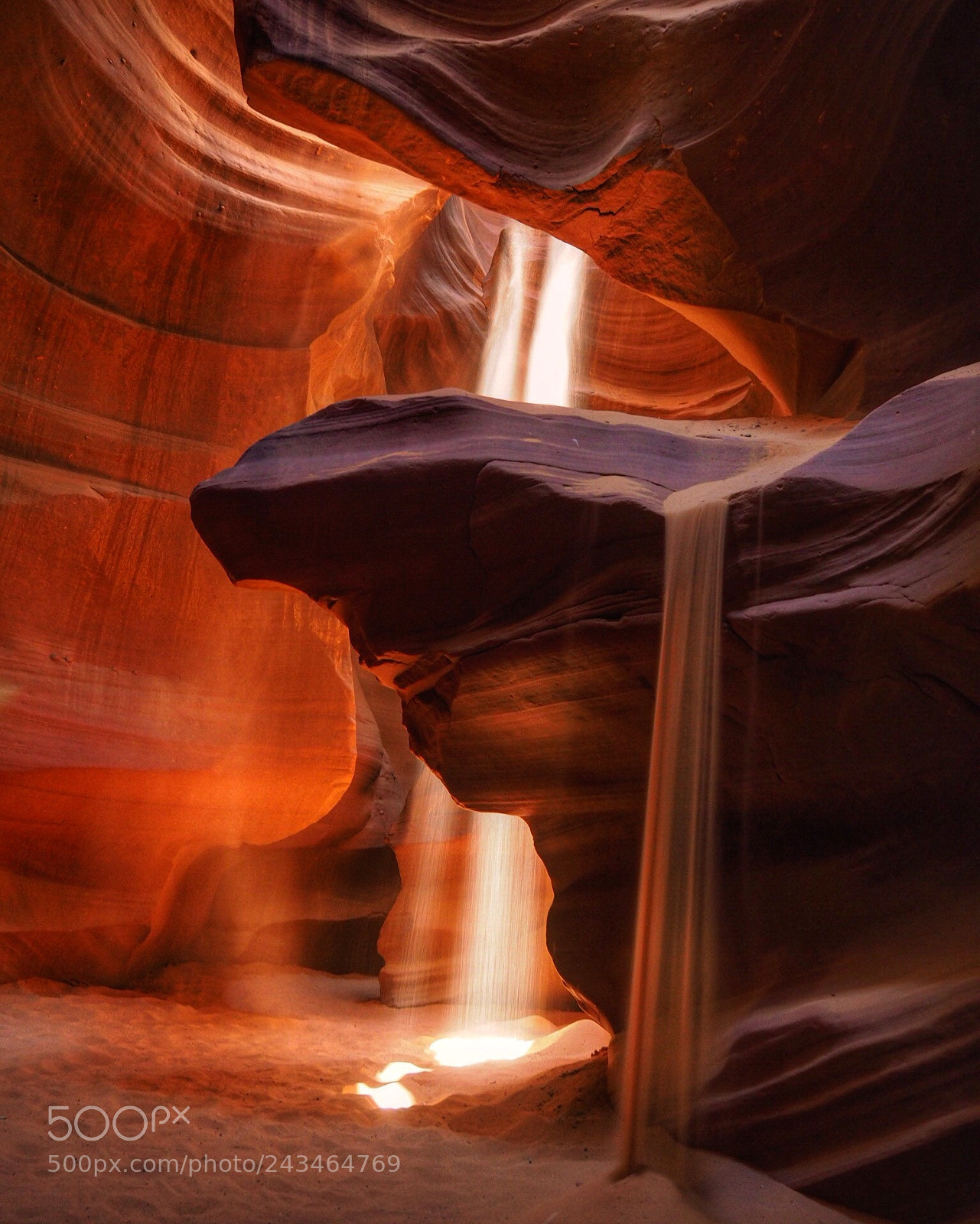 Olympus OM-D E-M10 II sample photo. Antelope canyon photography