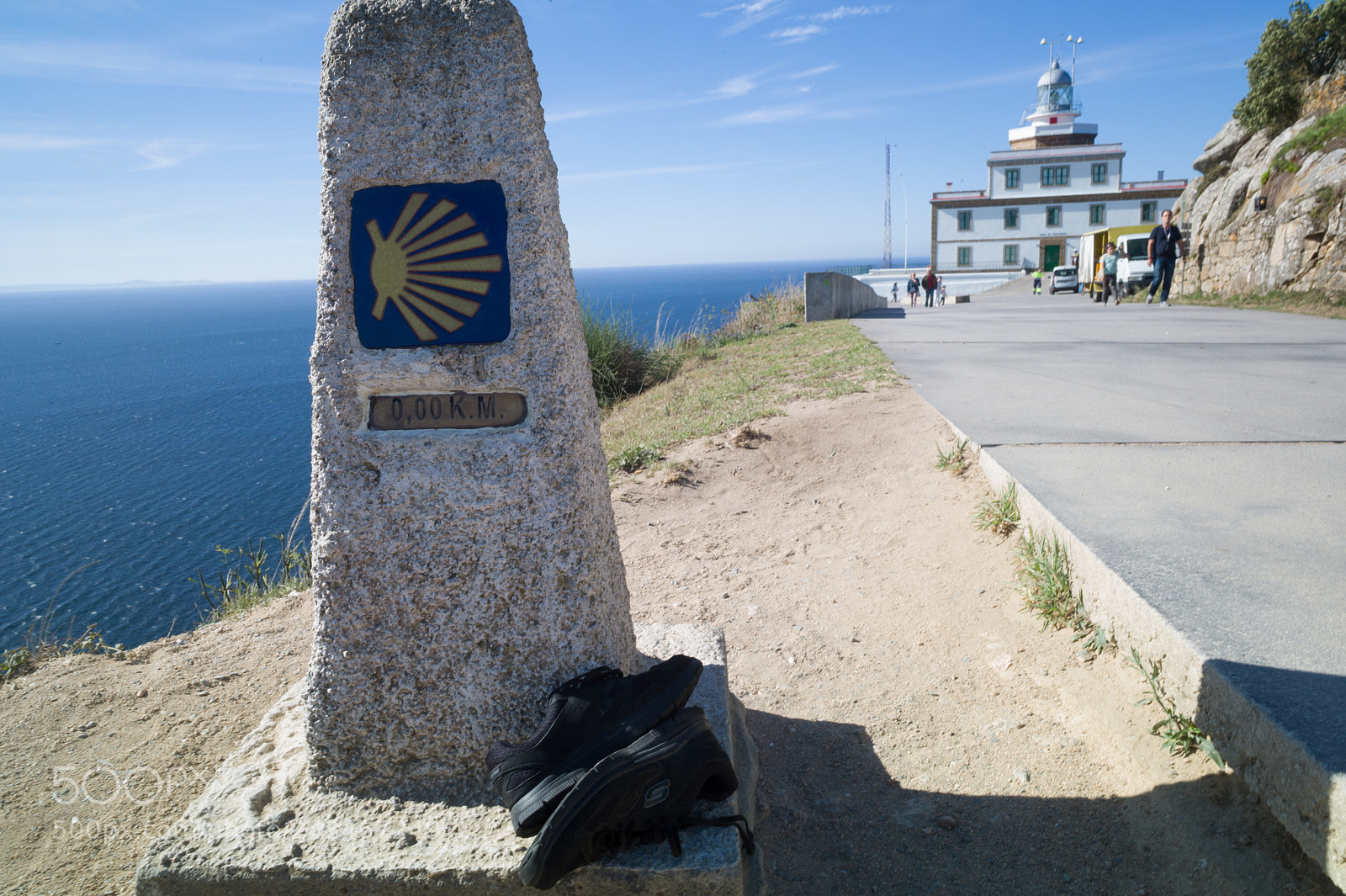 Leica M9 sample photo. Mojon and boots in photography