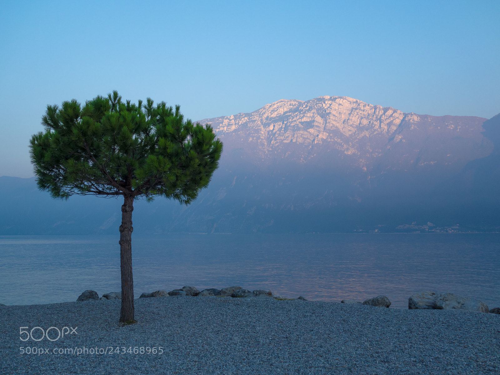 Sony Cyber-shot DSC-RX100 sample photo. View above lago di photography