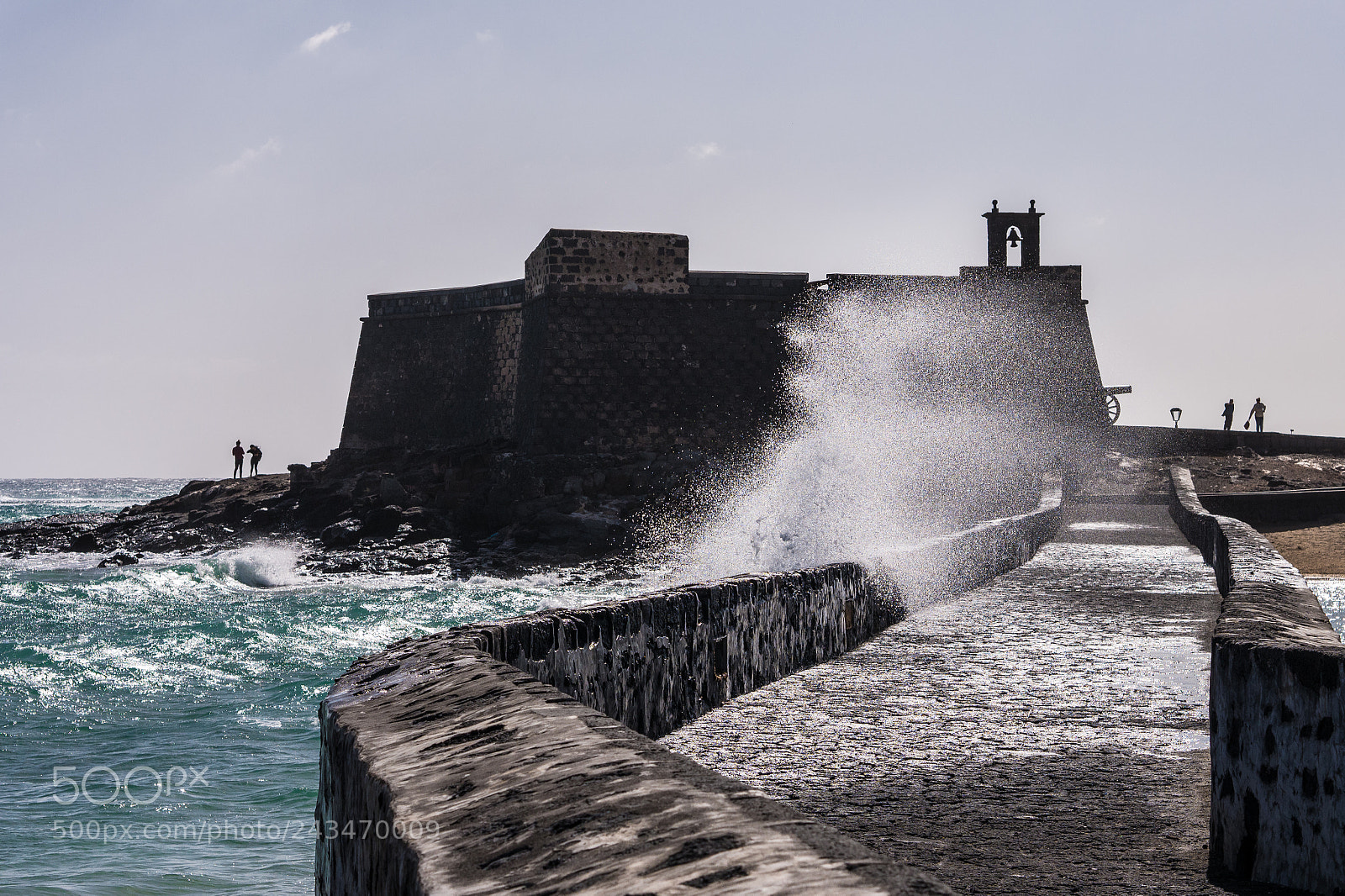 Panasonic Lumix DMC-G85 (Lumix DMC-G80) sample photo. Arrecife - castillo de photography