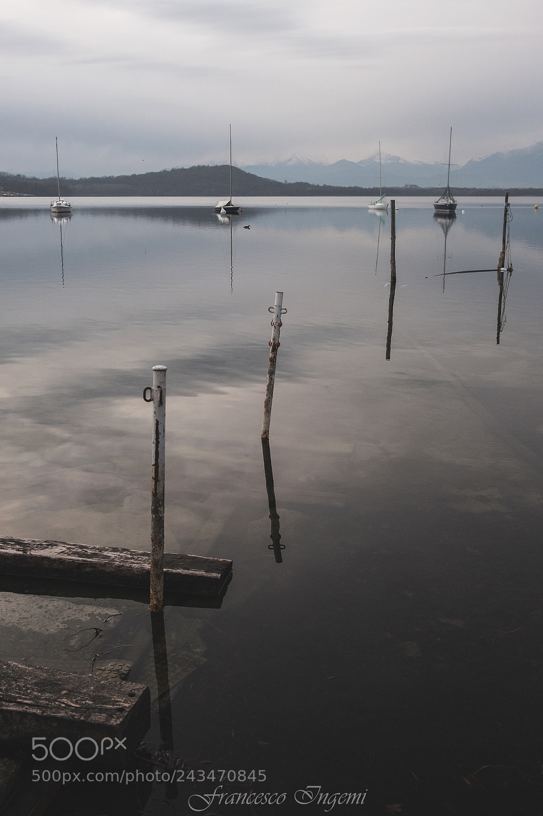 Fujifilm X-T2 sample photo. Silent, just the water. photography