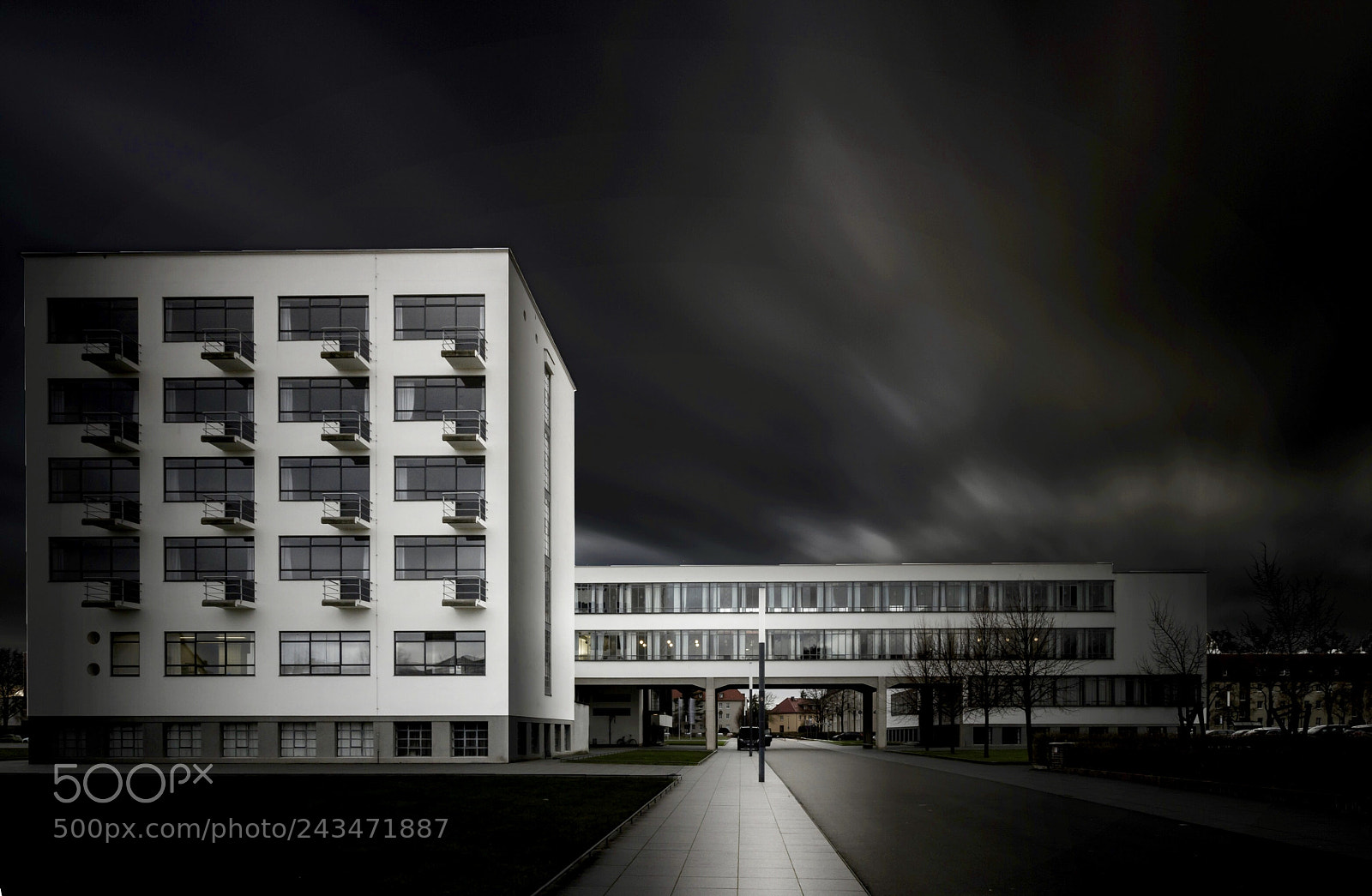 Canon EOS 760D (EOS Rebel T6s / EOS 8000D) sample photo. Bauhaus in dessau-rosslau photography