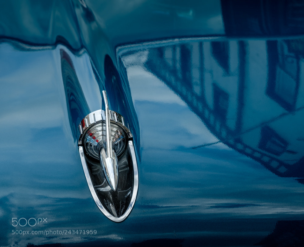 Fujifilm X-T2 sample photo. Classic car reflection photography