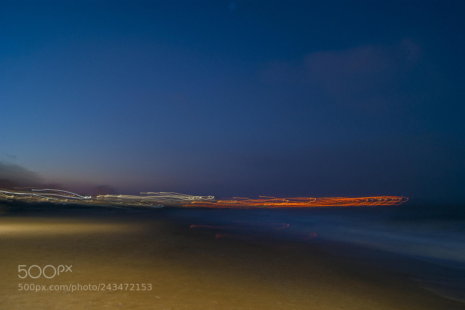 Sony Alpha DSLR-A390 sample photo. Light above the sea photography