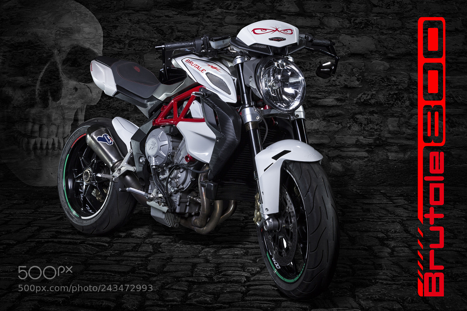 Canon EOS 60D sample photo. Mv brutale 800 photography