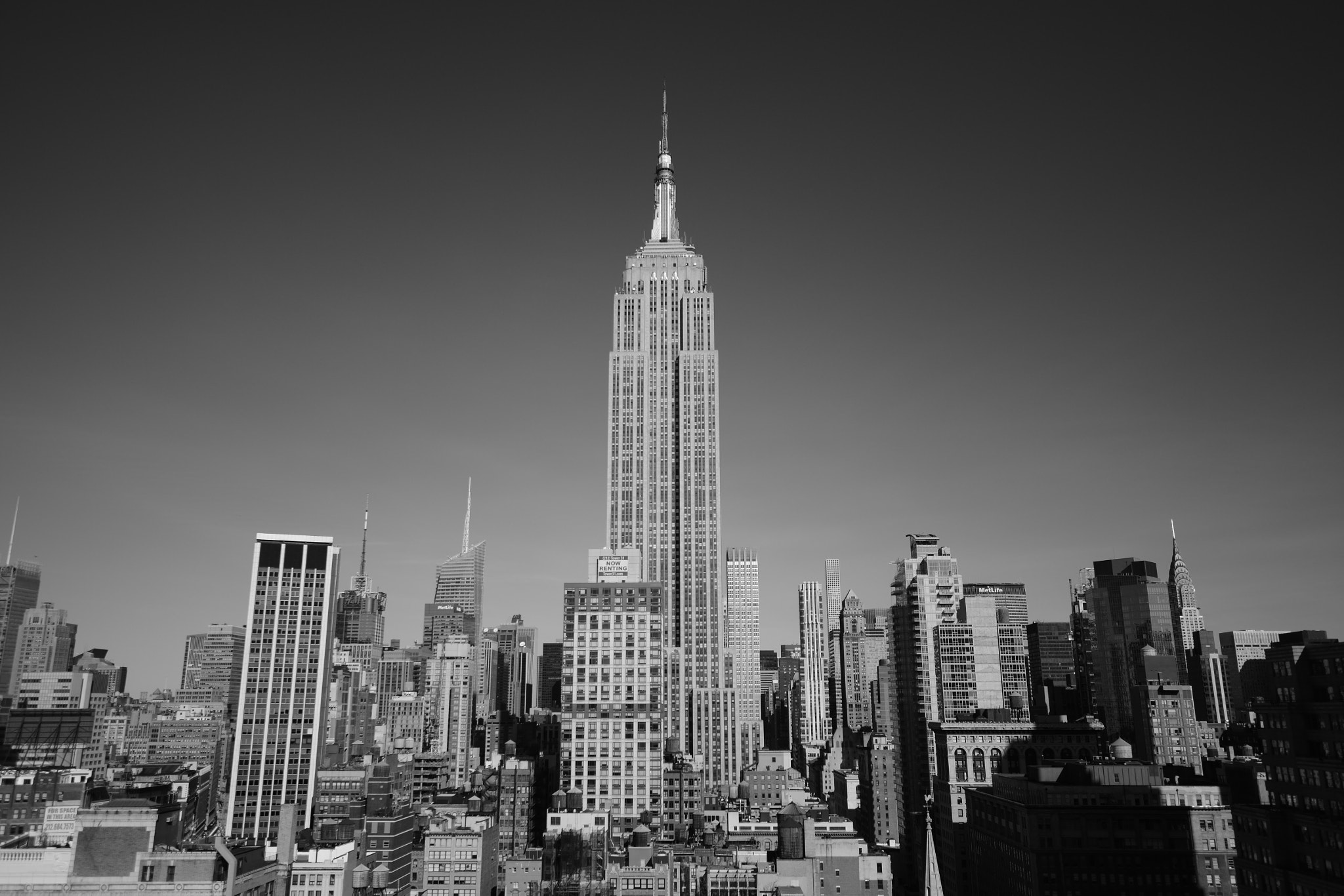 Nikon D5300 + Sigma 10-20mm F3.5 EX DC HSM sample photo. Empire state photography