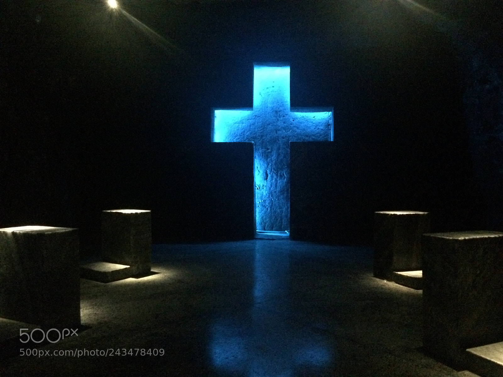 Apple iPhone 5s sample photo. Solemnity photography