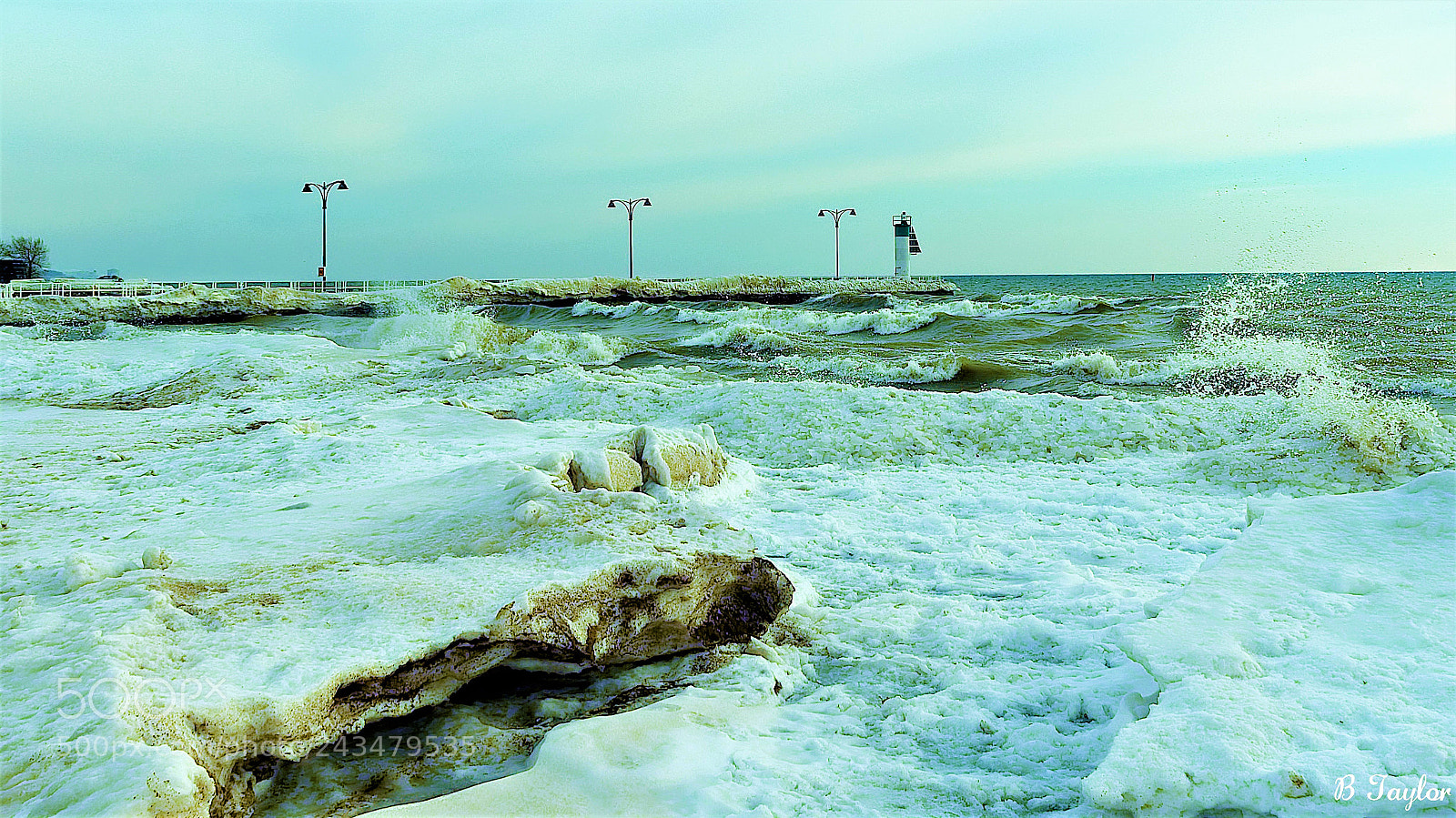 Sony SLT-A57 sample photo. Ice splashes and waves photography