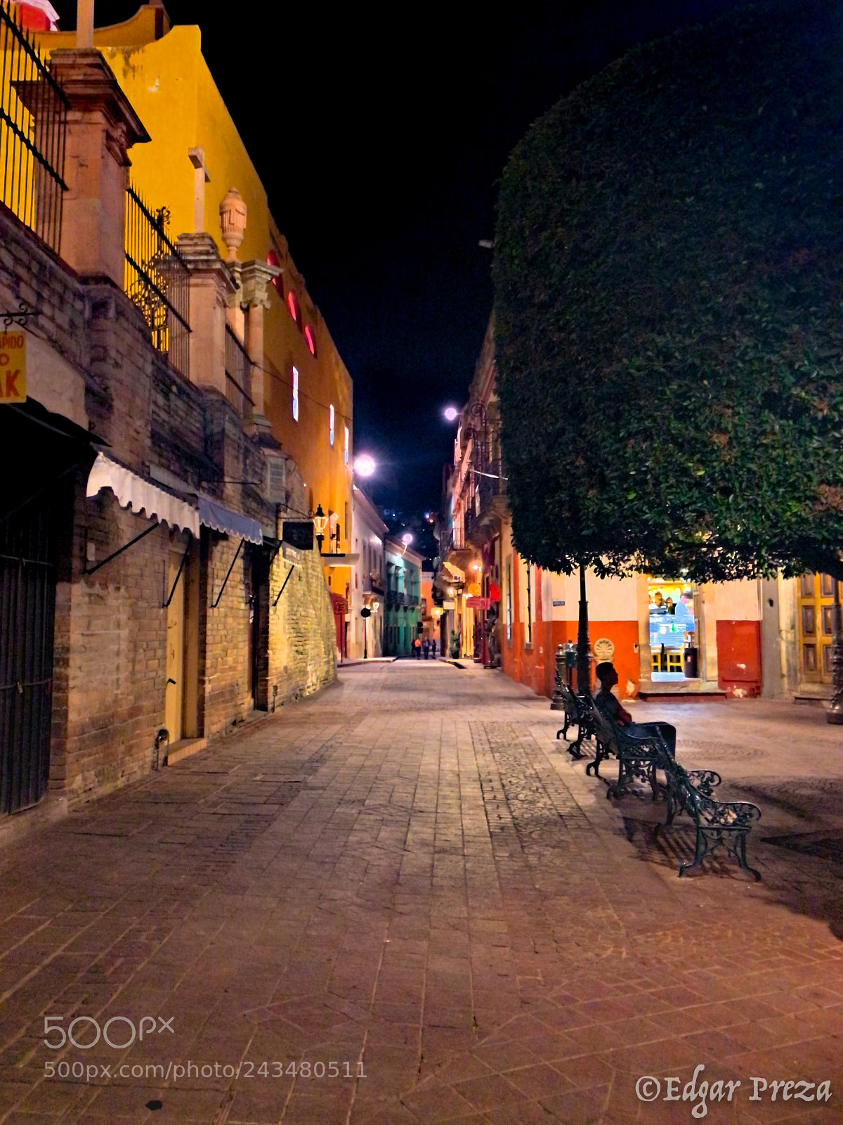 Apple iPhone 7 Plus sample photo. Calle del truco (de ) photography