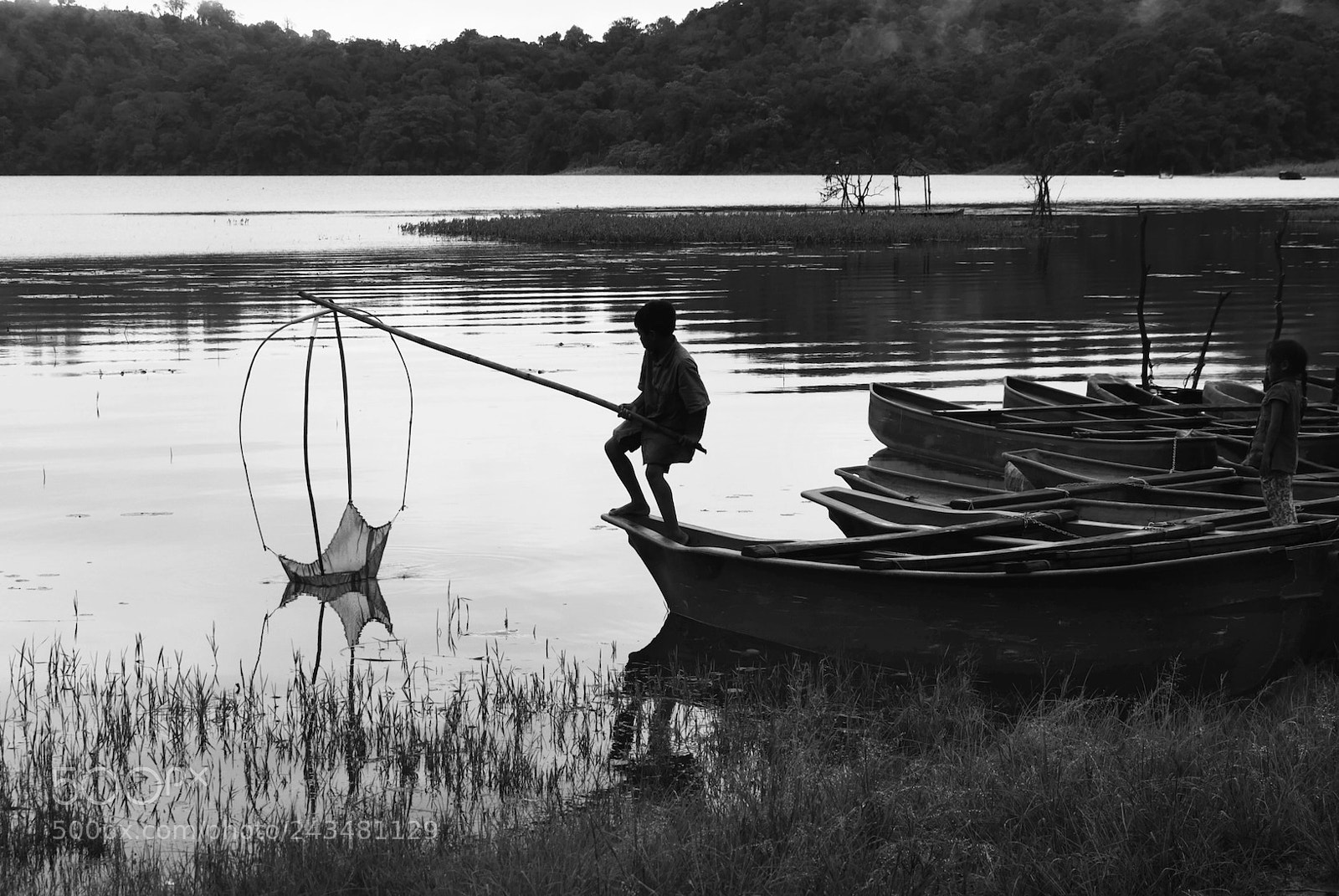 Panasonic Lumix DMC-GH4 sample photo. Misty lake 1 photography