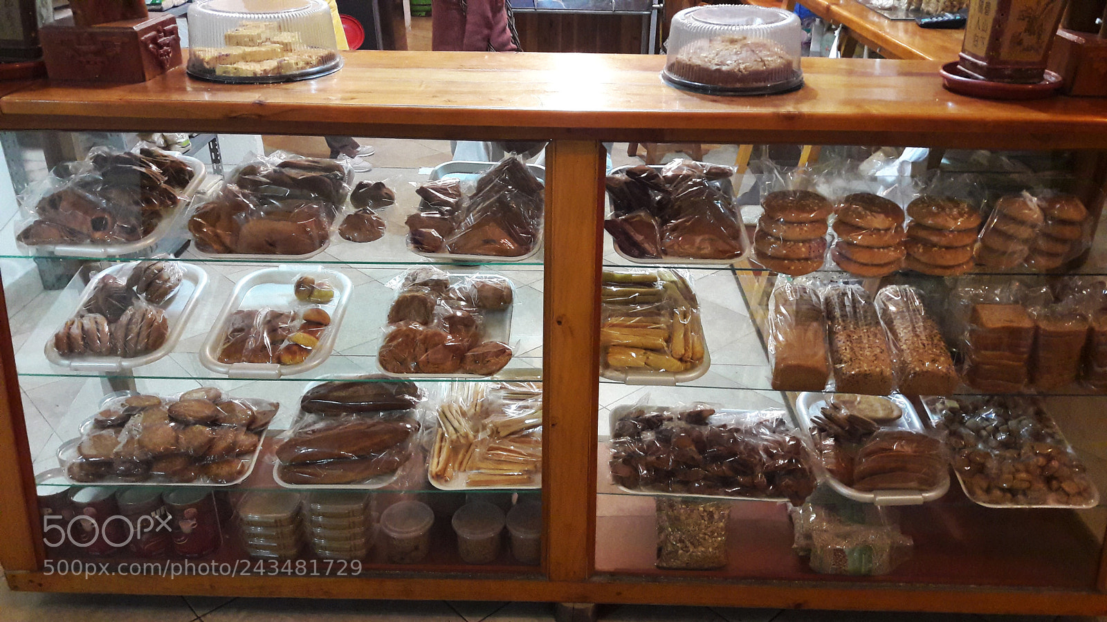 Samsung Galaxy A5(2016) sample photo. Vitrina photography
