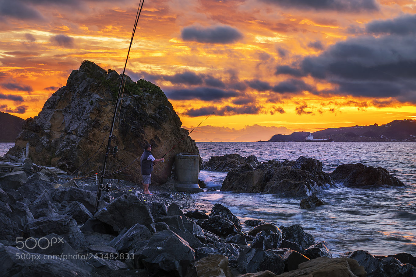 Sony a7R II sample photo. Fishing in the sunset photography