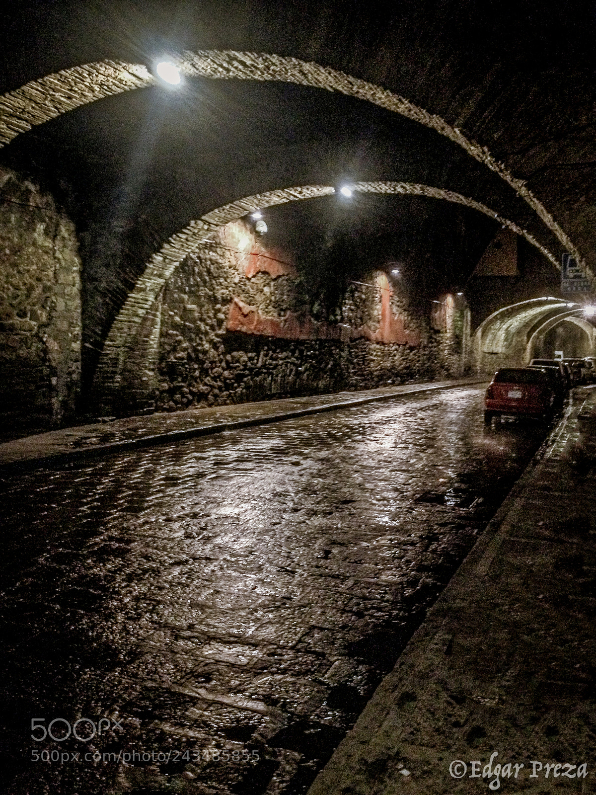 Apple iPhone 4S sample photo. Subterranea (de ) copia photography