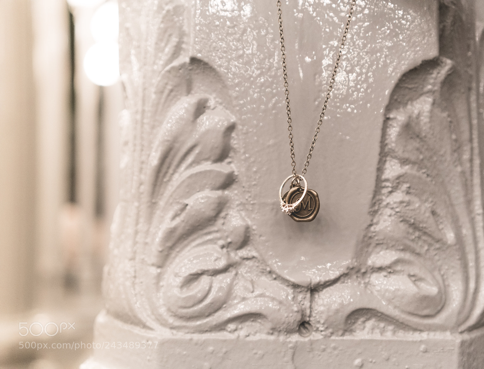 Sony a7R II sample photo. Lacma jewels photography