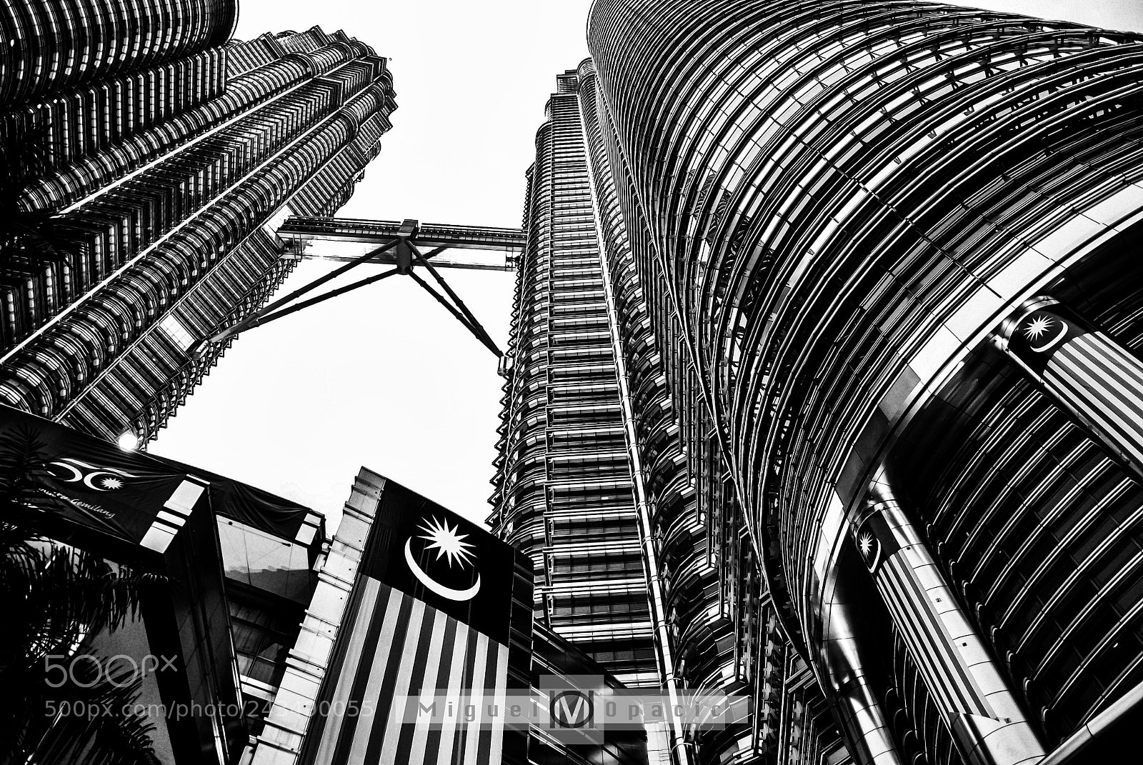 Nikon D200 sample photo. Petronas tower photography