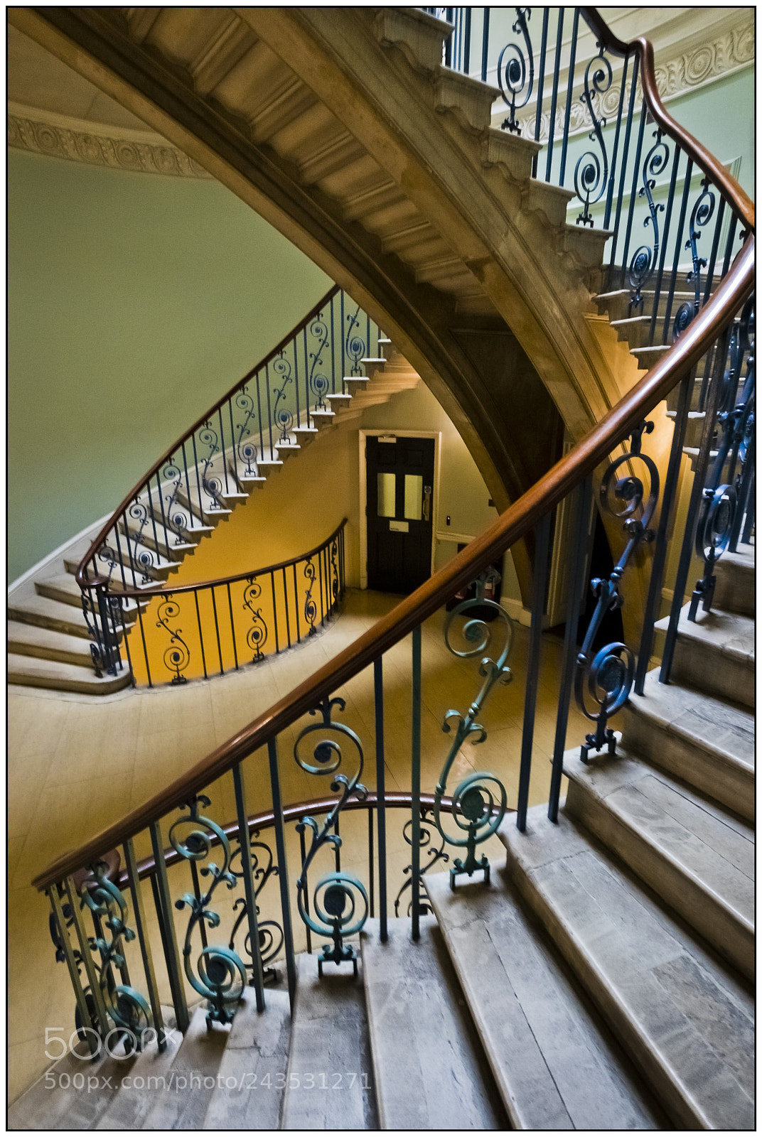 Canon EOS M6 sample photo. Nelson's staircase, somerset house photography