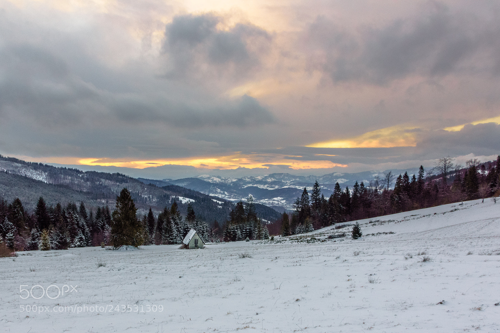 Sony SLT-A68 sample photo. Winter sunset photography
