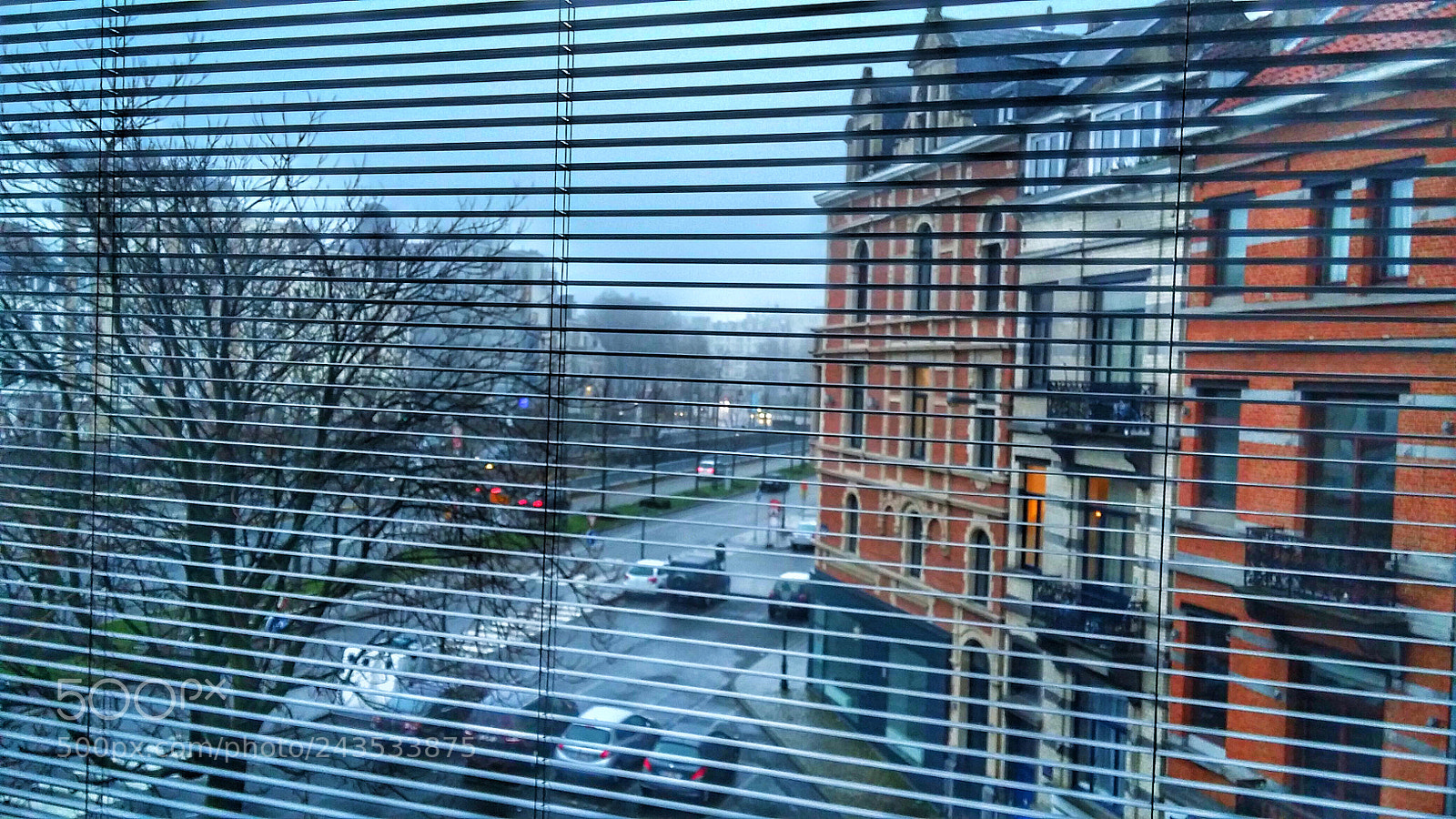 LG G3 sample photo. Brussels early in the photography