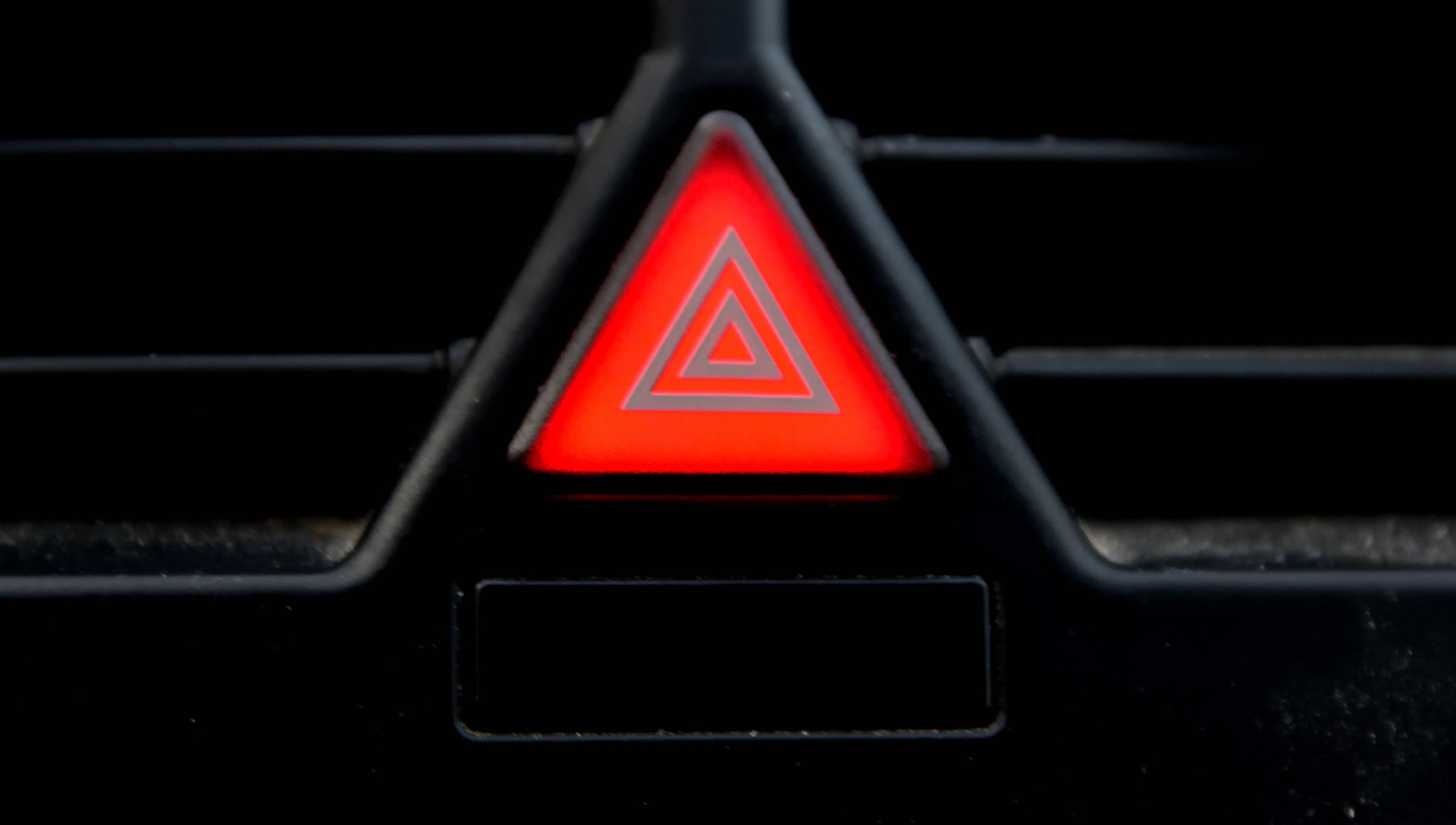 Sigma 17-70mm F2.8-4 DC Macro OS HSM | C sample photo. State switch trigger 3 photography