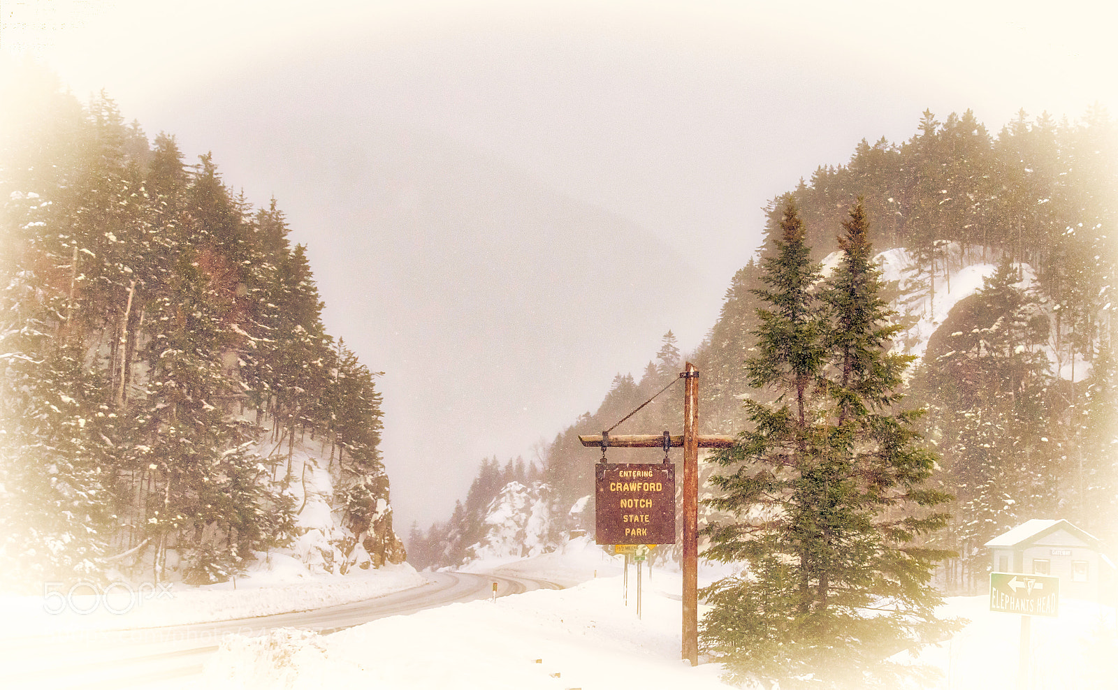 Nikon D7200 sample photo. Crawford notch snowstorm photography