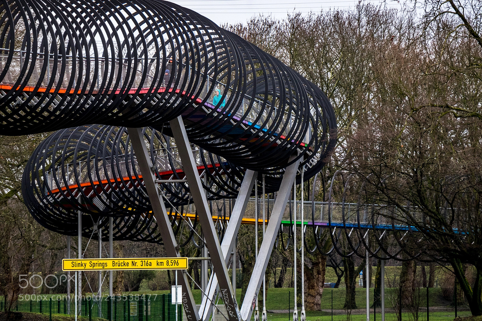 Canon EOS 77D (EOS 9000D / EOS 770D) sample photo. Slinky springs bridge in photography