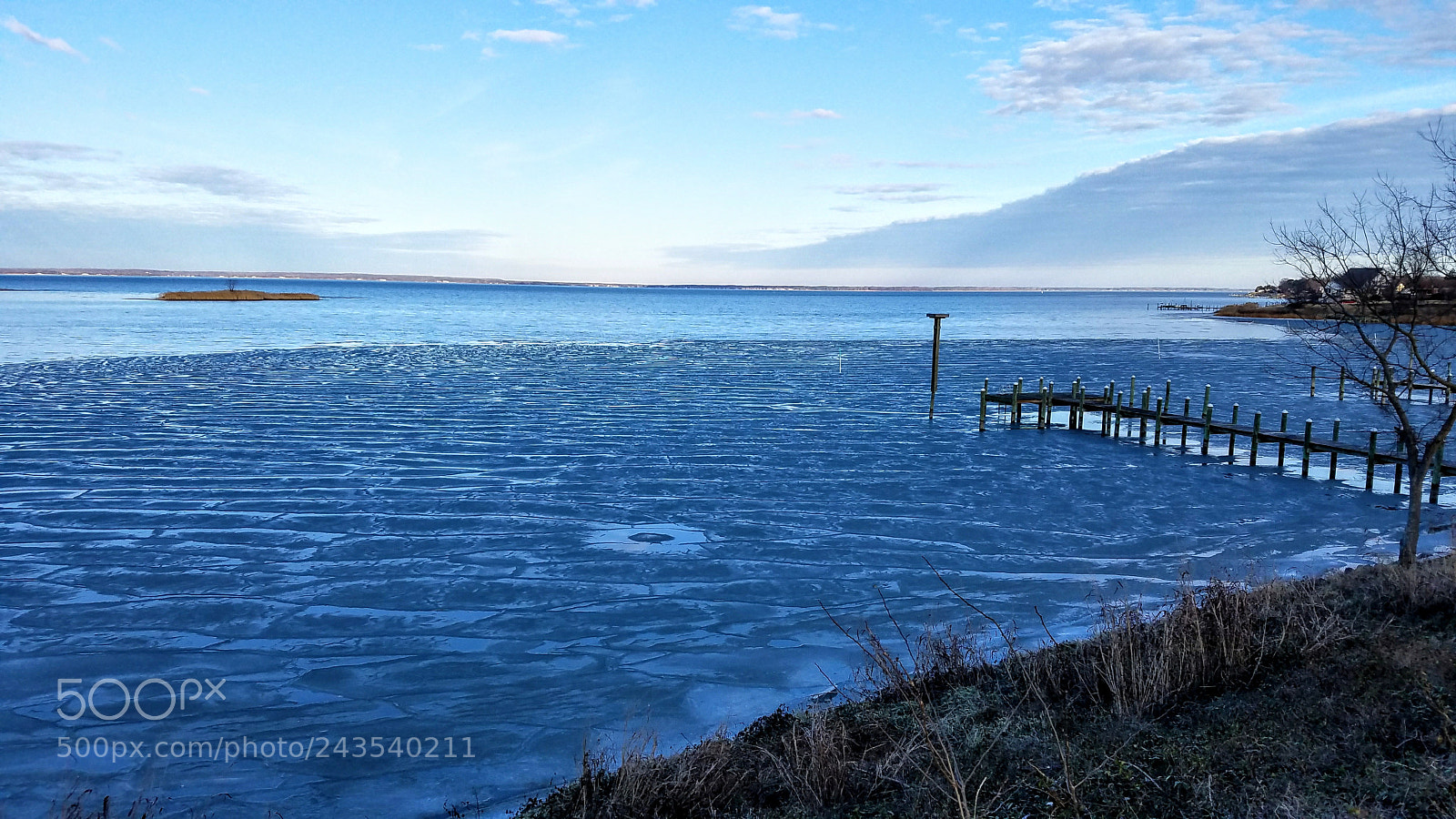Samsung Galaxy S7 Edge sample photo. Melting ice patterns photography