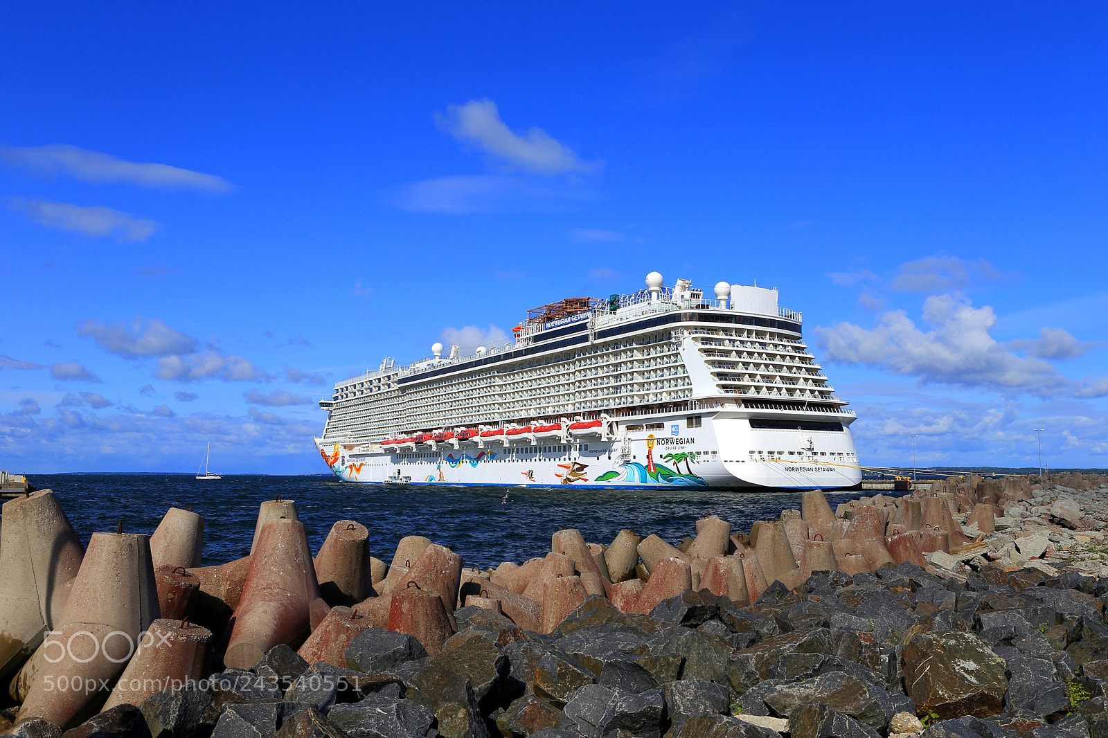 Canon EOS-1D X sample photo. The harbor of tallinn photography