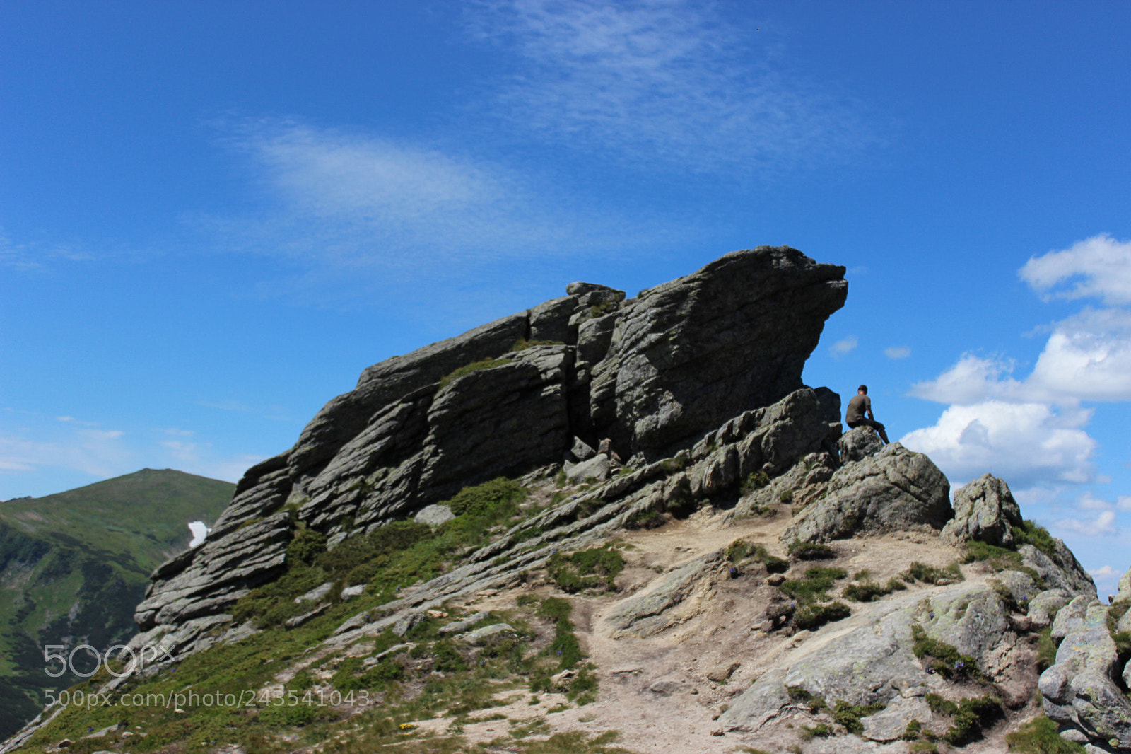 Canon EF-S 18-55mm F3.5-5.6 III sample photo. Big stone photography