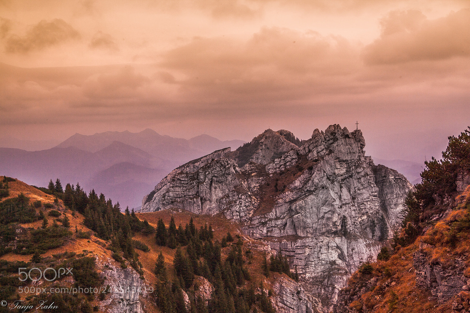 Canon EOS 1000D (EOS Digital Rebel XS / EOS Kiss F) sample photo. Wendelstein photography