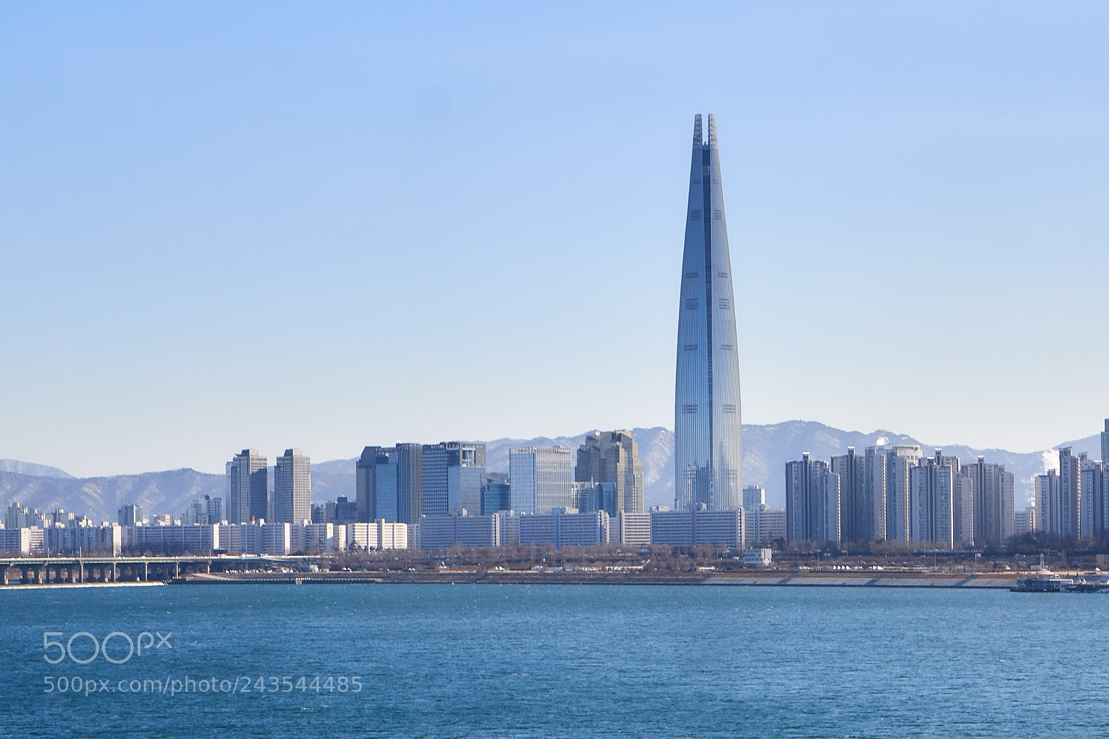 Sony a6300 sample photo. Lotte world tower photography