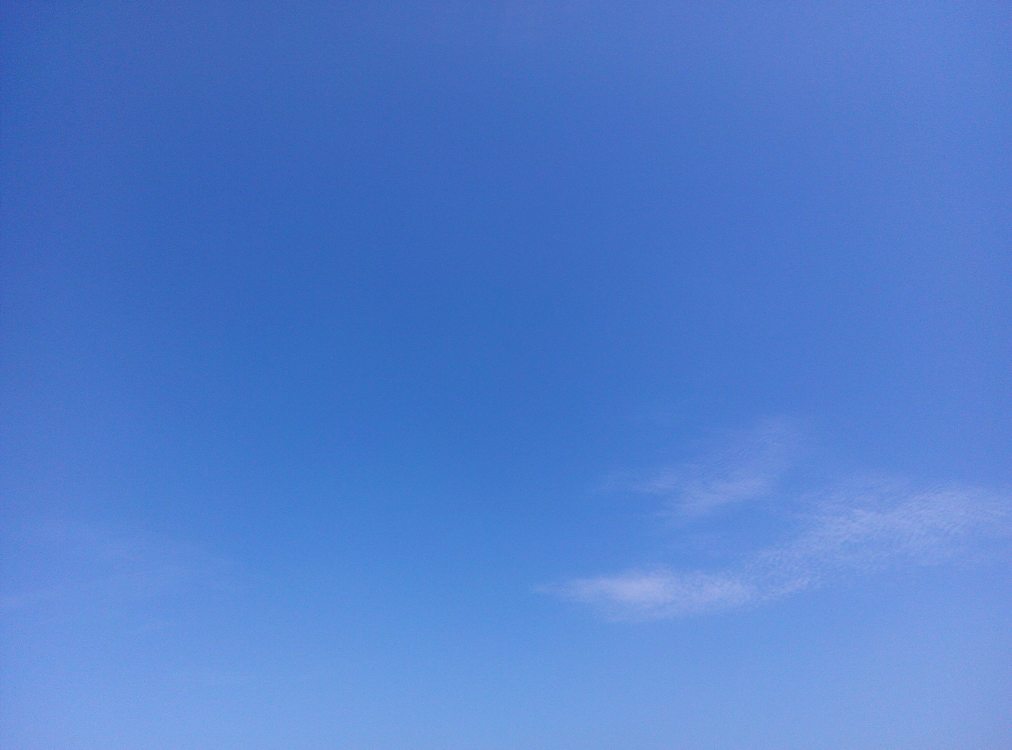 Xiaomi HM NOTE sample photo. Blue sky photography
