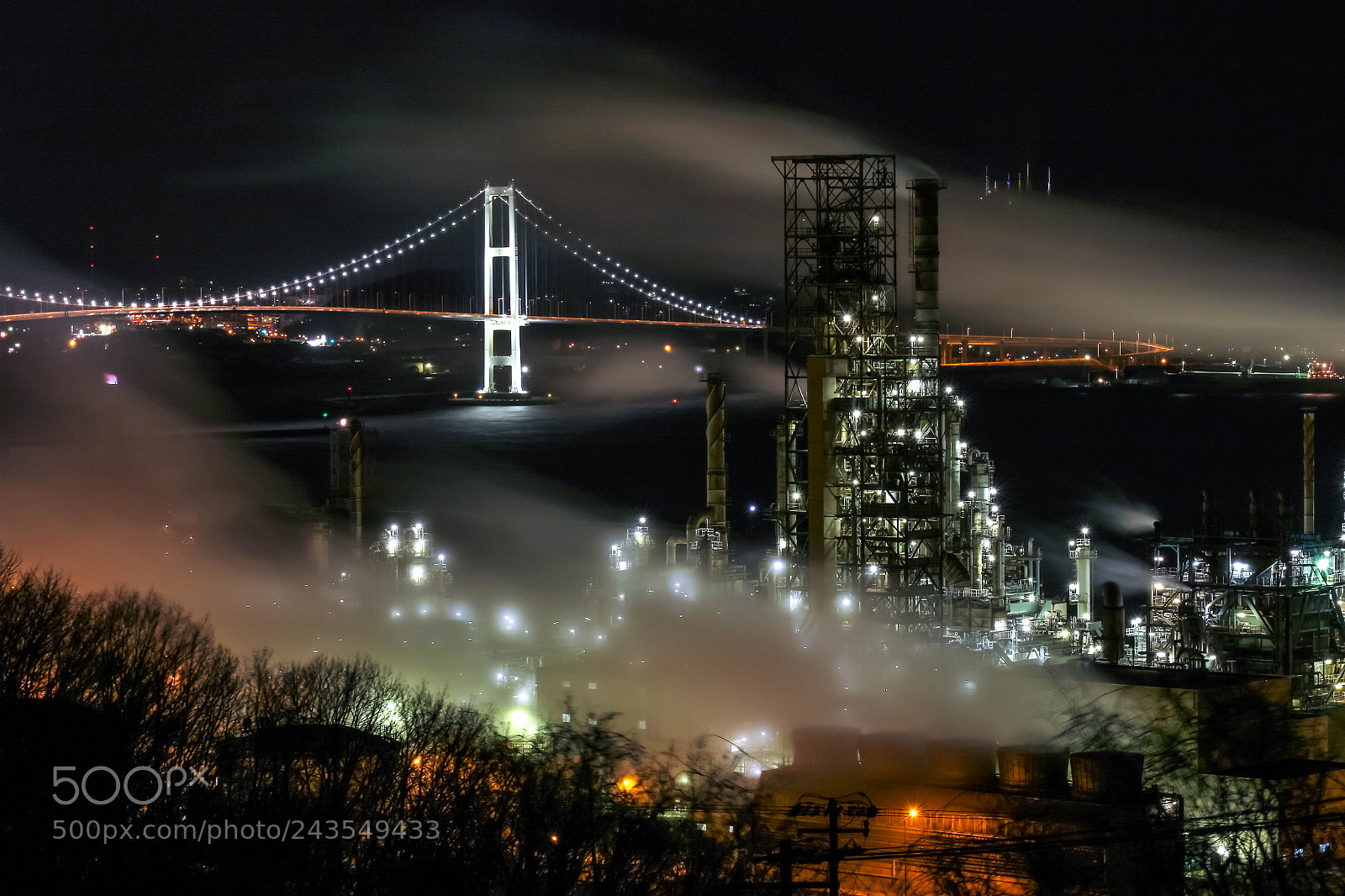 Canon EOS 7D Mark II sample photo. Smoky night photography