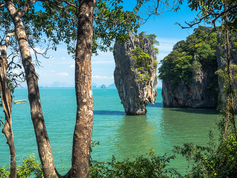 Olympus OM-D E-M10 II sample photo. Wonderful james bond island photography