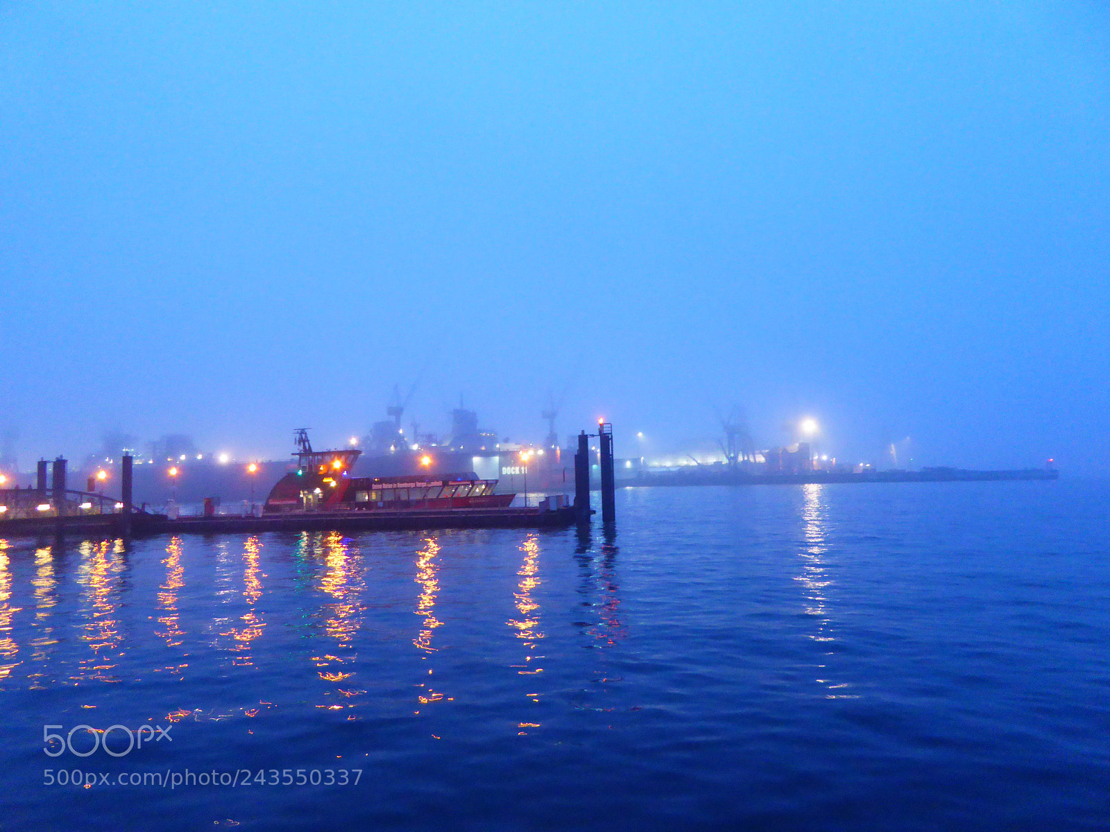 Panasonic DMC-TZ61 sample photo. Hafen im nebel photography