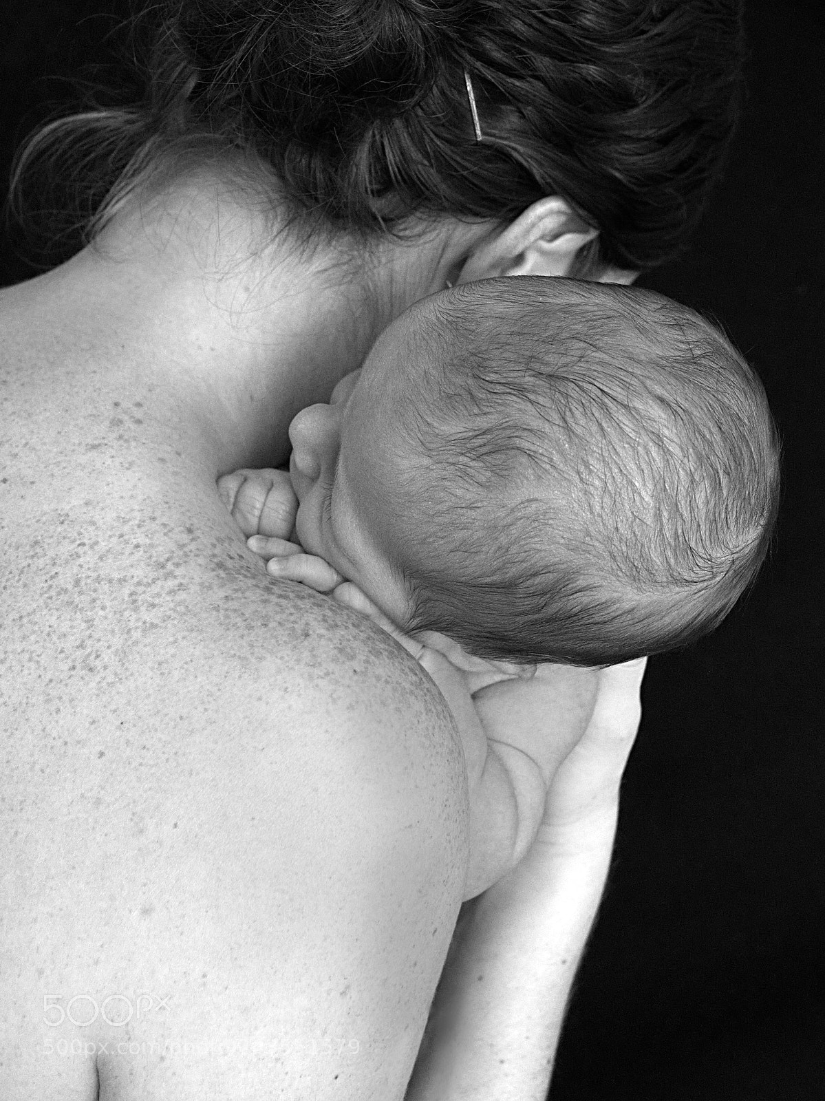 Panasonic Lumix DC-GH5 sample photo. Mothers love photography