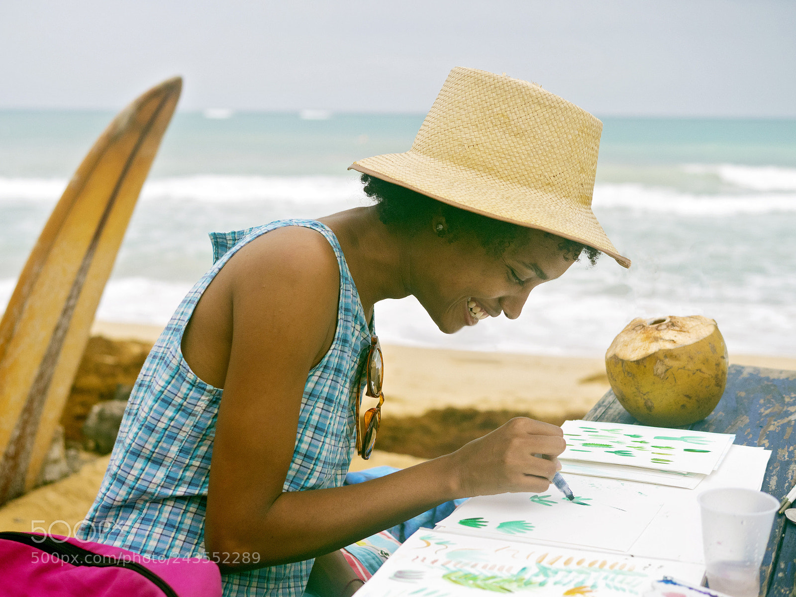 Panasonic Lumix DMC-GX8 sample photo. Girl draws by the photography