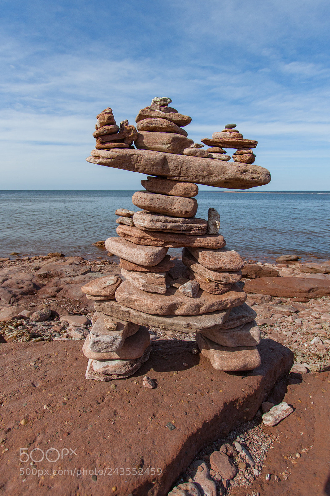 Canon EOS 450D (EOS Rebel XSi / EOS Kiss X2) sample photo. Coastal inukshuk photography