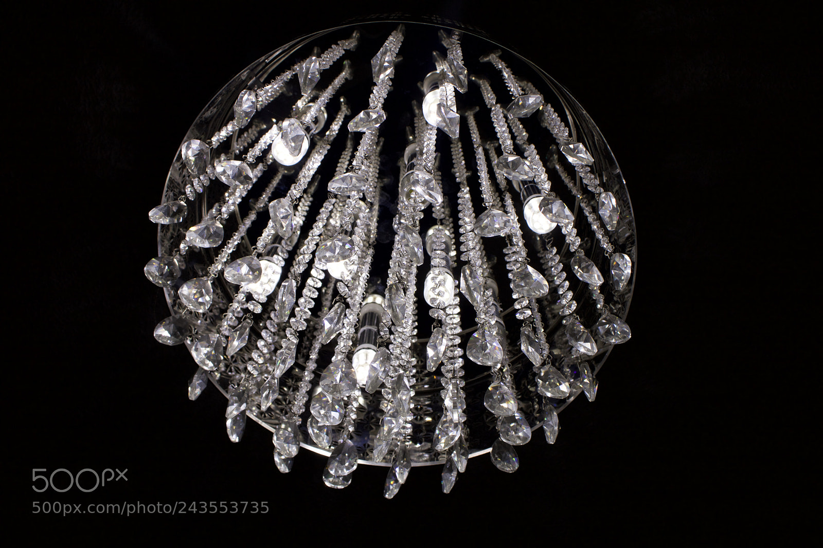 Canon EOS 750D (EOS Rebel T6i / EOS Kiss X8i) sample photo. Hanging lamp photography