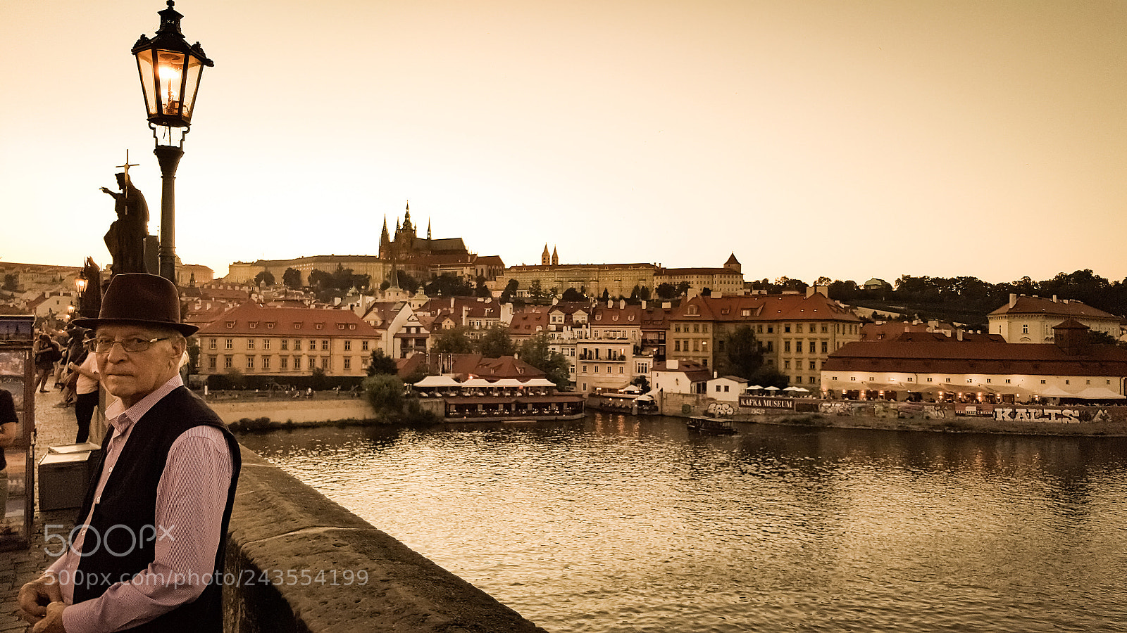 Samsung Galaxy S6 sample photo. Old prague photography