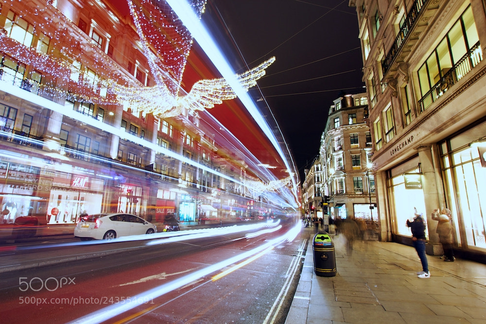 Canon EOS 550D (EOS Rebel T2i / EOS Kiss X4) sample photo. Regent street, london, england photography