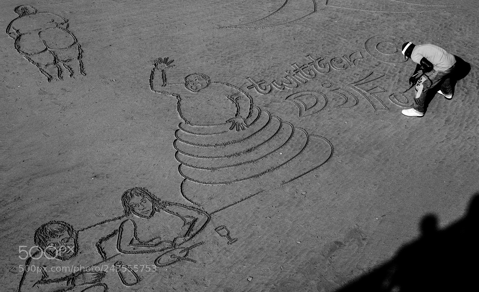 Olympus OM-D E-M1 sample photo. Beach art photography