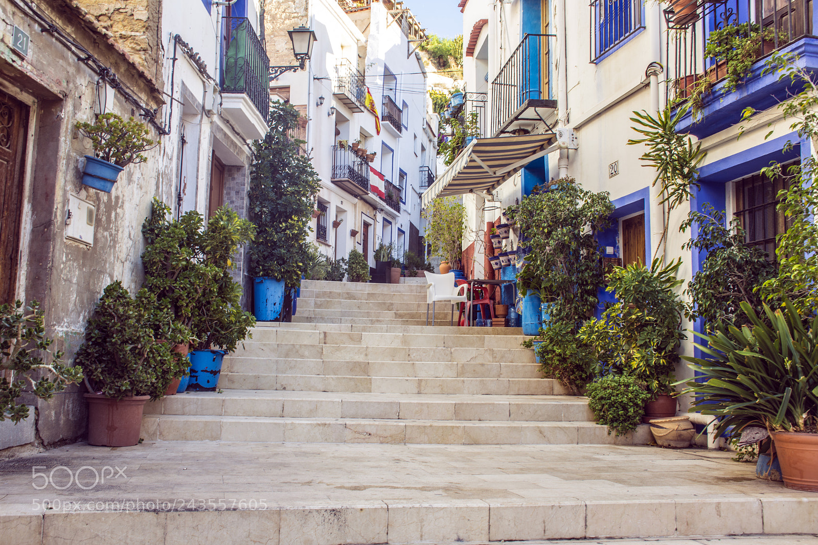 Nikon D7200 sample photo. Mediterranean street photography