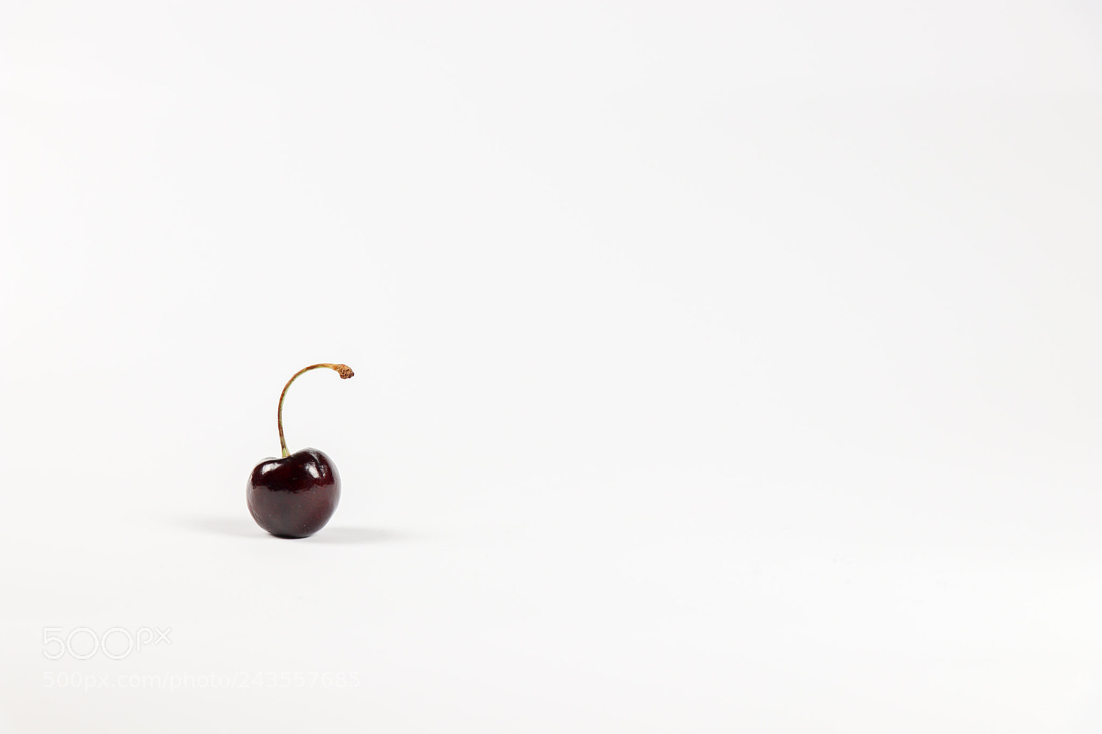 Canon EOS 77D (EOS 9000D / EOS 770D) sample photo. Single cherry photography
