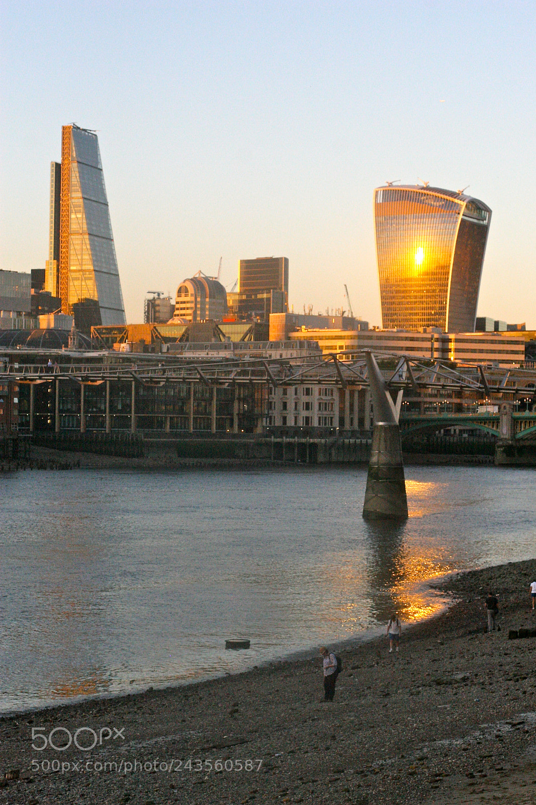 Canon EOS 30D sample photo. Sunset reflection on the photography