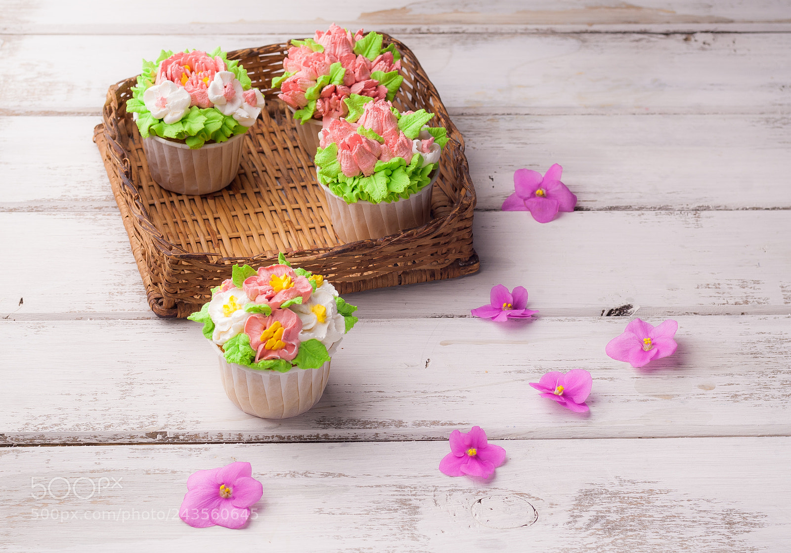 Nikon D200 sample photo. Flowers cupcakes photography