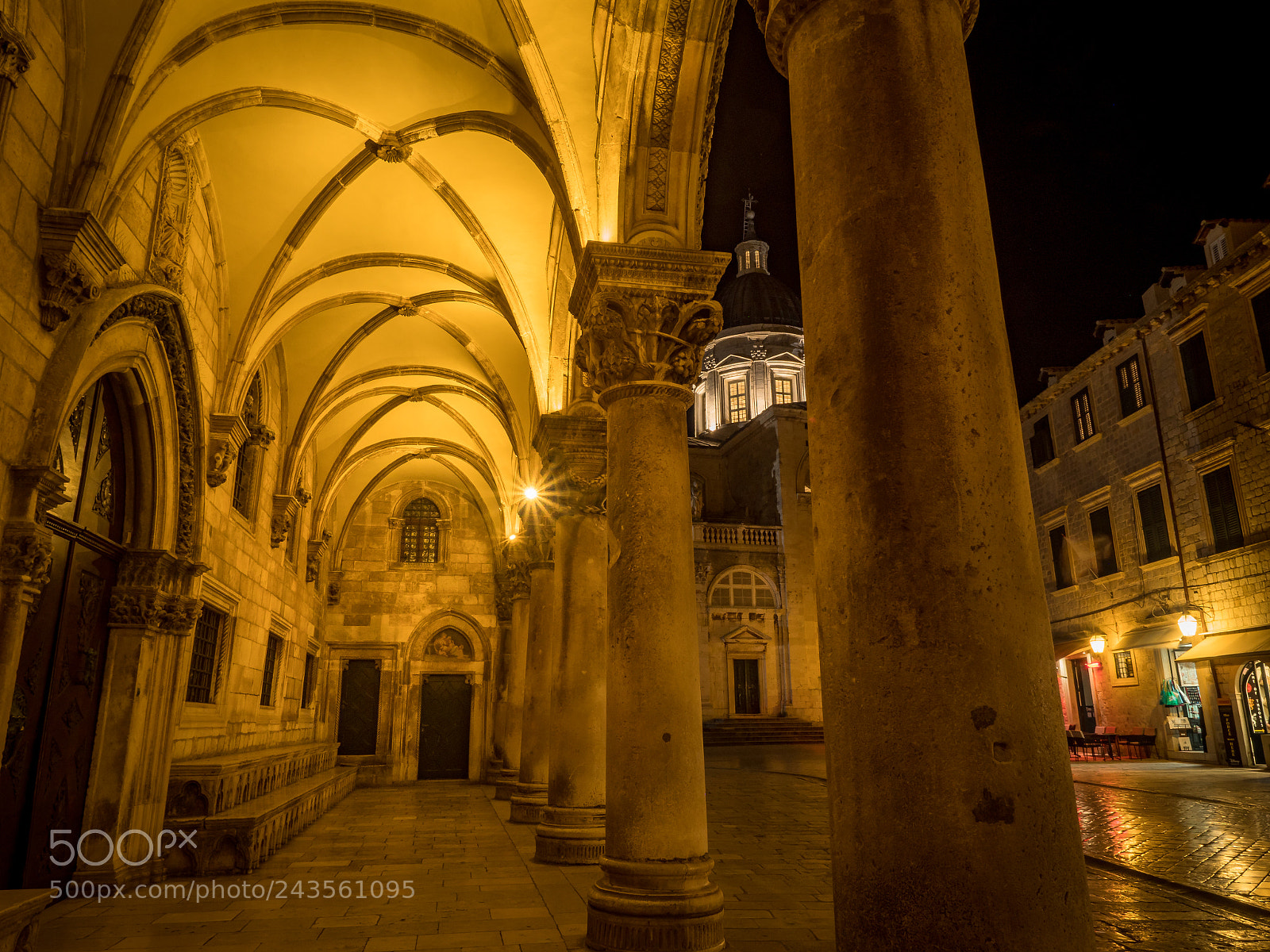 Olympus OM-D E-M1 Mark II sample photo. Rector's palace photography